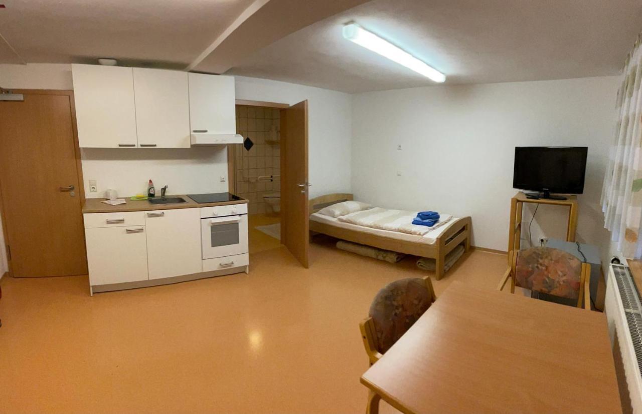 Personalwohnheim Altenpflege Foditsch Sankt Johann  エクステリア 写真