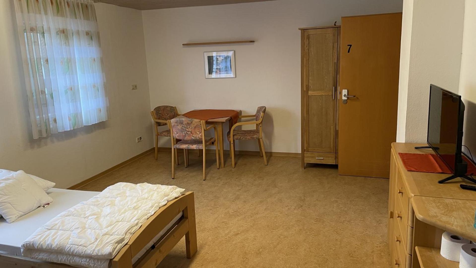 Personalwohnheim Altenpflege Foditsch Sankt Johann  部屋 写真