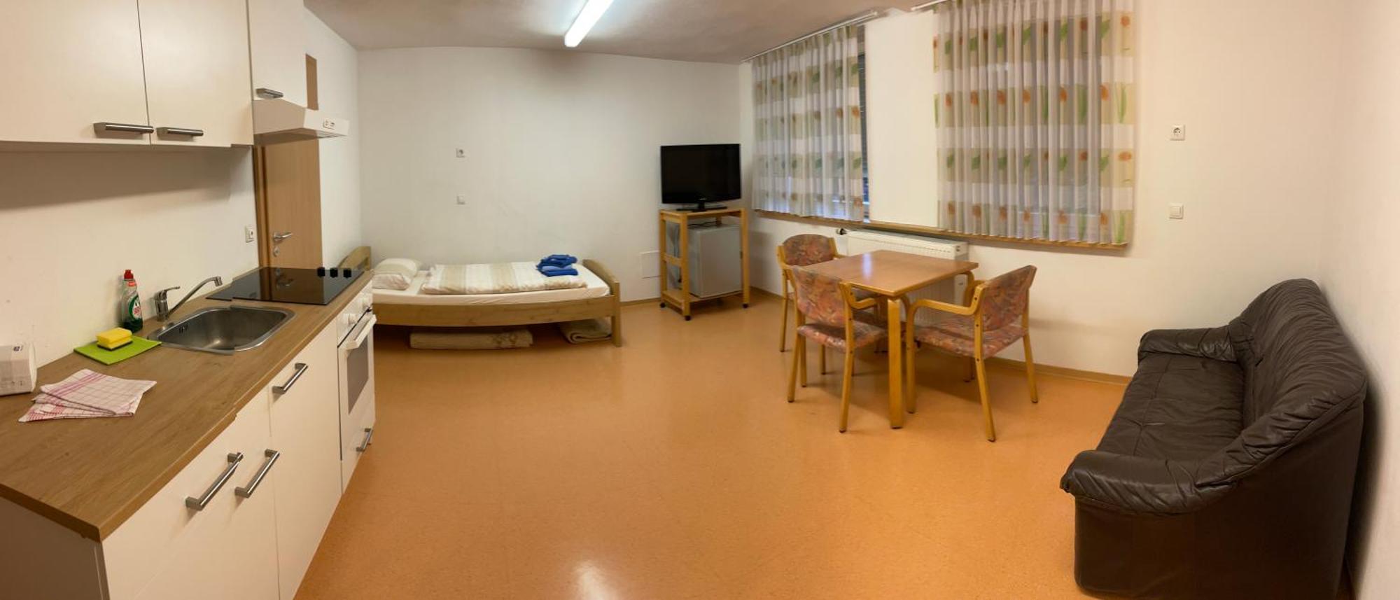 Personalwohnheim Altenpflege Foditsch Sankt Johann  部屋 写真